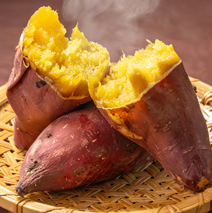 焼き芋 Roasted sweet potatoes 秋に味わう甘くほくほくした味覚